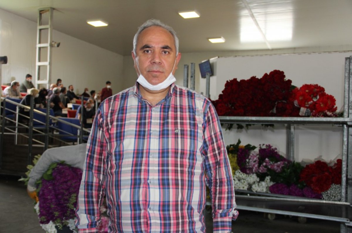 Koronavirüs çiçekçileri fena vurdu
