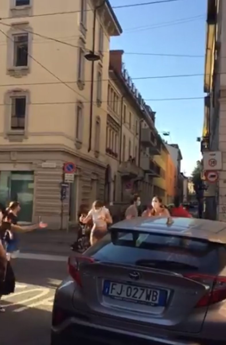 İtalyanlar tedbirlerin gevşetilmesini dans ederek kutladı