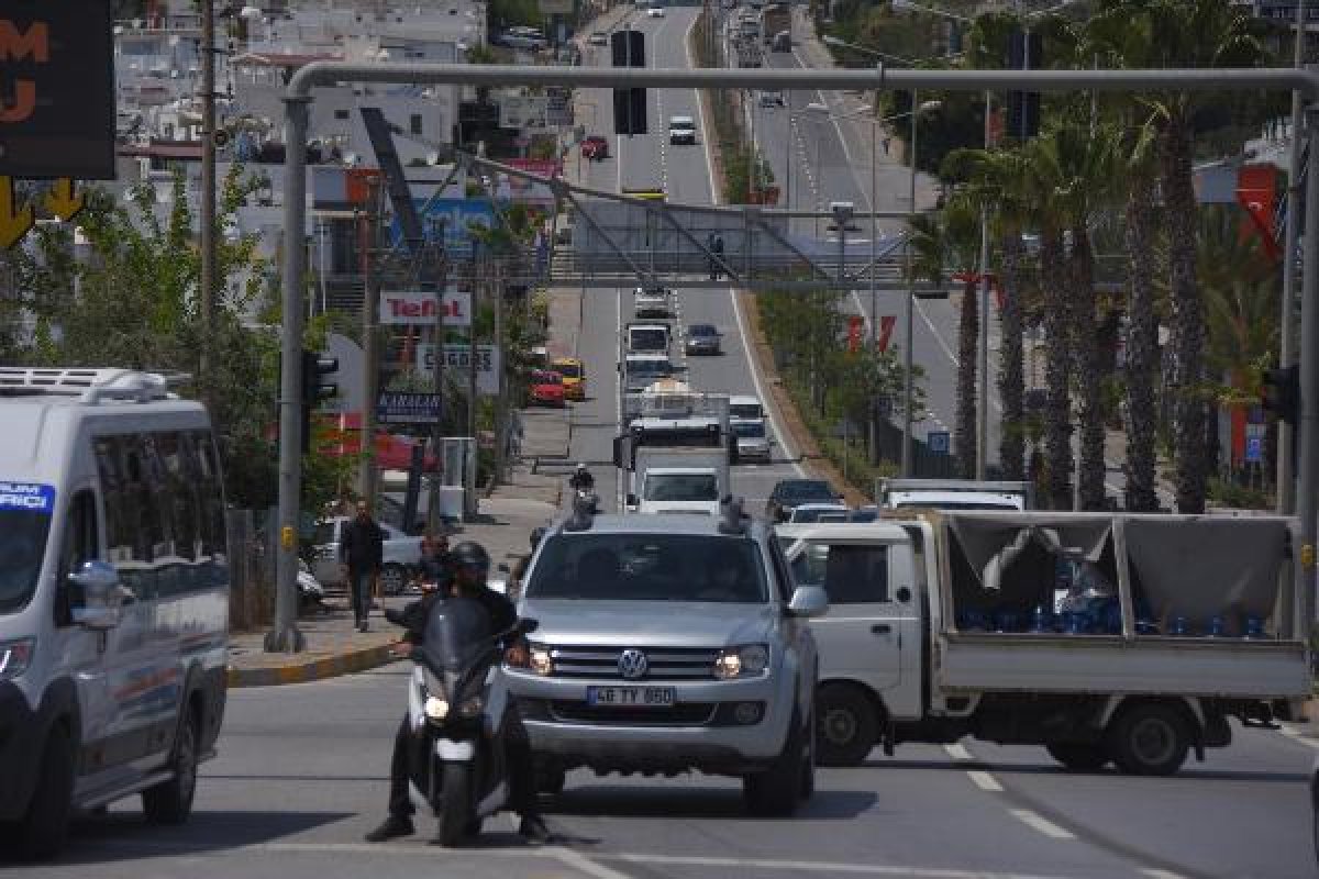 d Bodrum'a kısıtlama sonrası 6 bin araç giriş yaptı