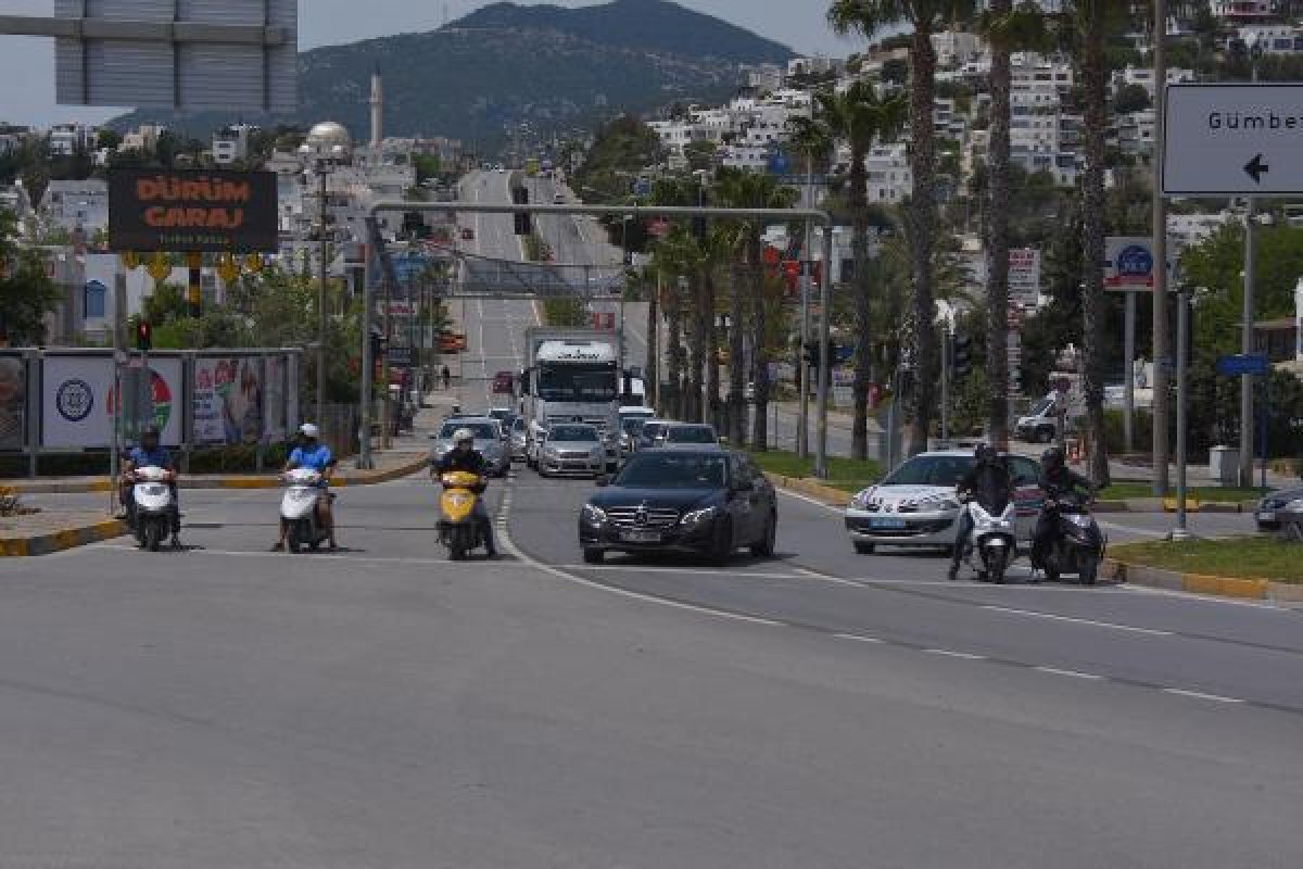 d Bodrum'a kısıtlama sonrası 6 bin araç giriş yaptı