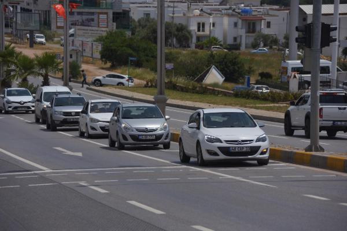 d Bodrum'a kısıtlama sonrası 6 bin araç giriş yaptı