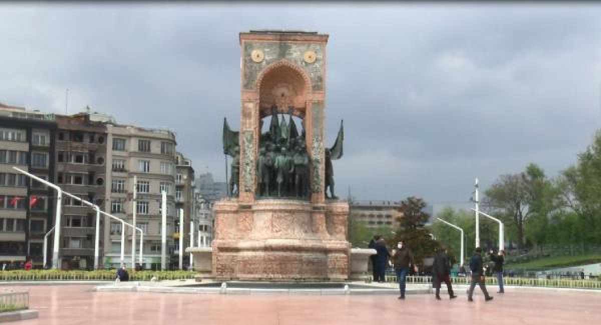 Sağlık Bakanı, İstiklal Caddesi'nden fotoğraf paylaştı