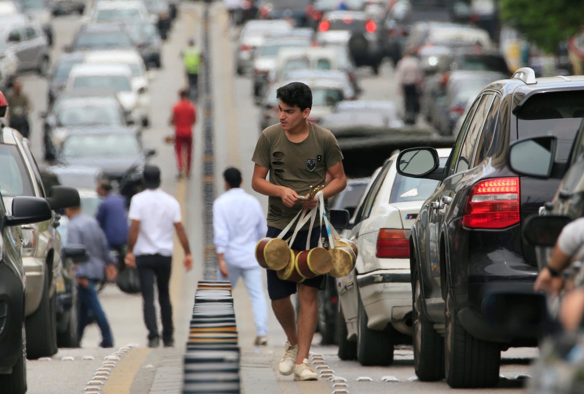 r Lübnan Başbakanı Diyab: Dostlarımıza çok muhtacız