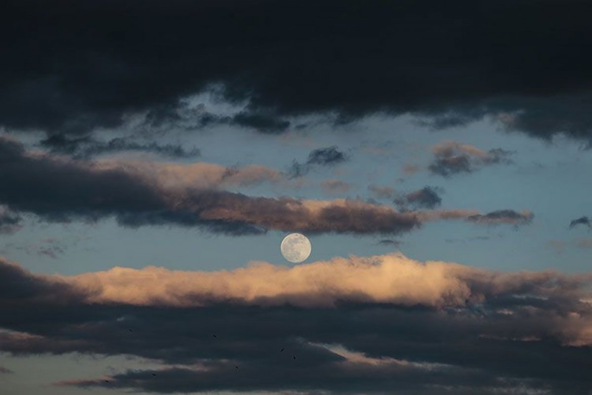 r Dünya'dan Süper Ay manzaraları