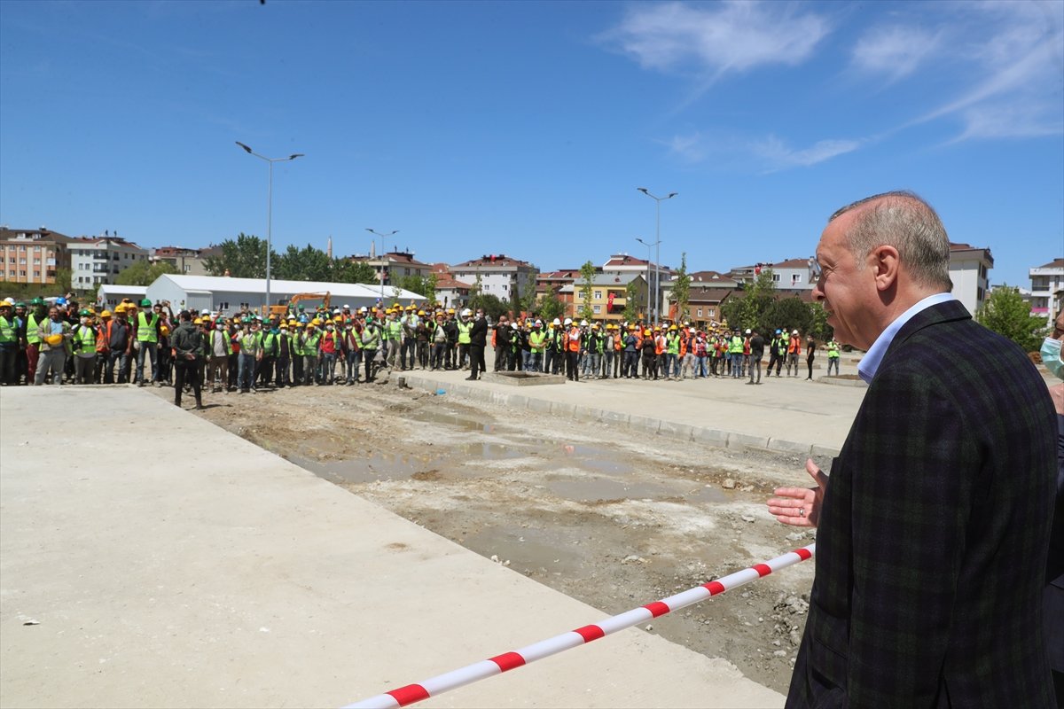 a Erdoğan Sancaktepe'deki salgın hastanesini denetledi