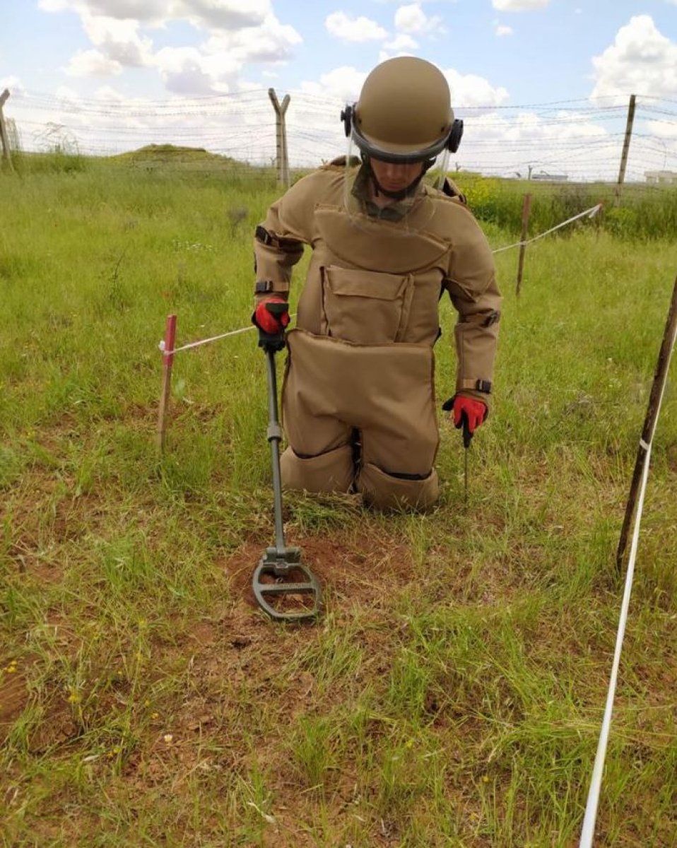 Suriye sınırında 21 mayın tespit edildi