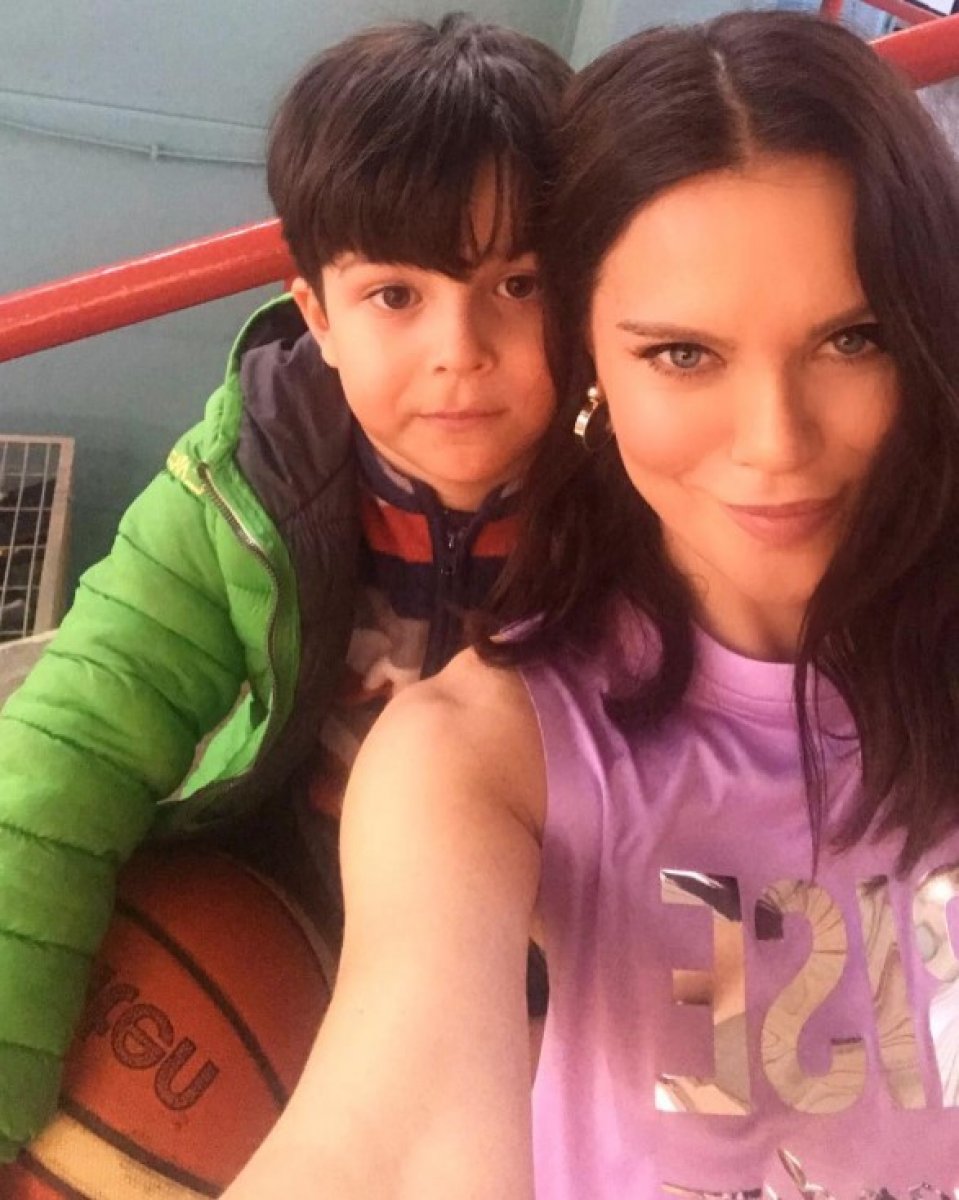 Ebru Şallı, acısını paylaştı