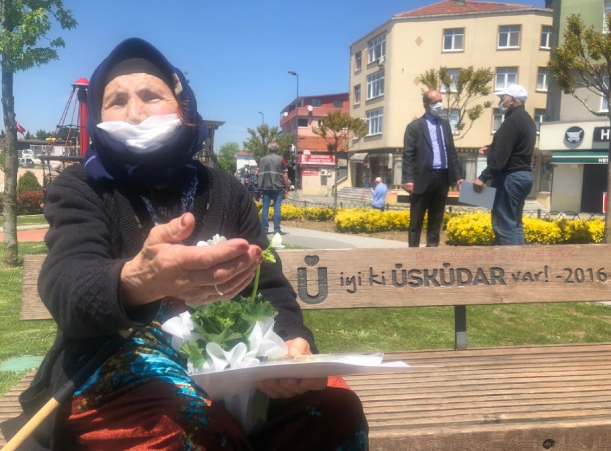 i Üsküdar'da 65 yaş ve üzeri çocuklar gibi eğlendi