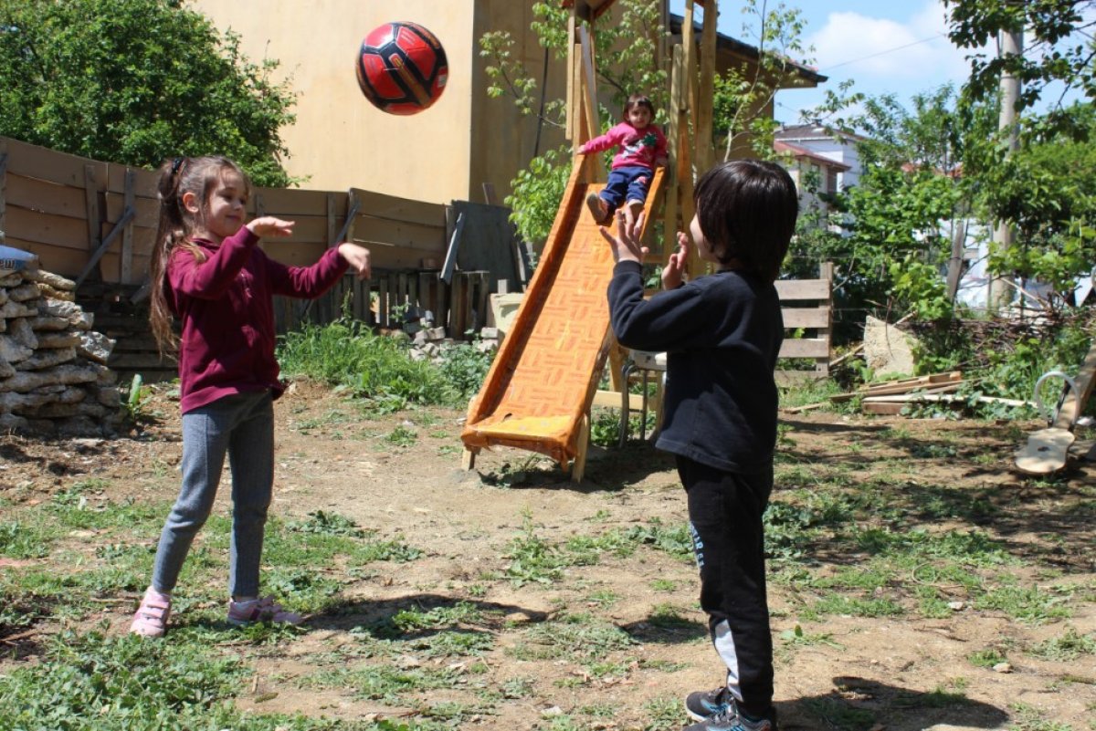 i Çocukları istedi, babaları evin bahçesine park yaptı