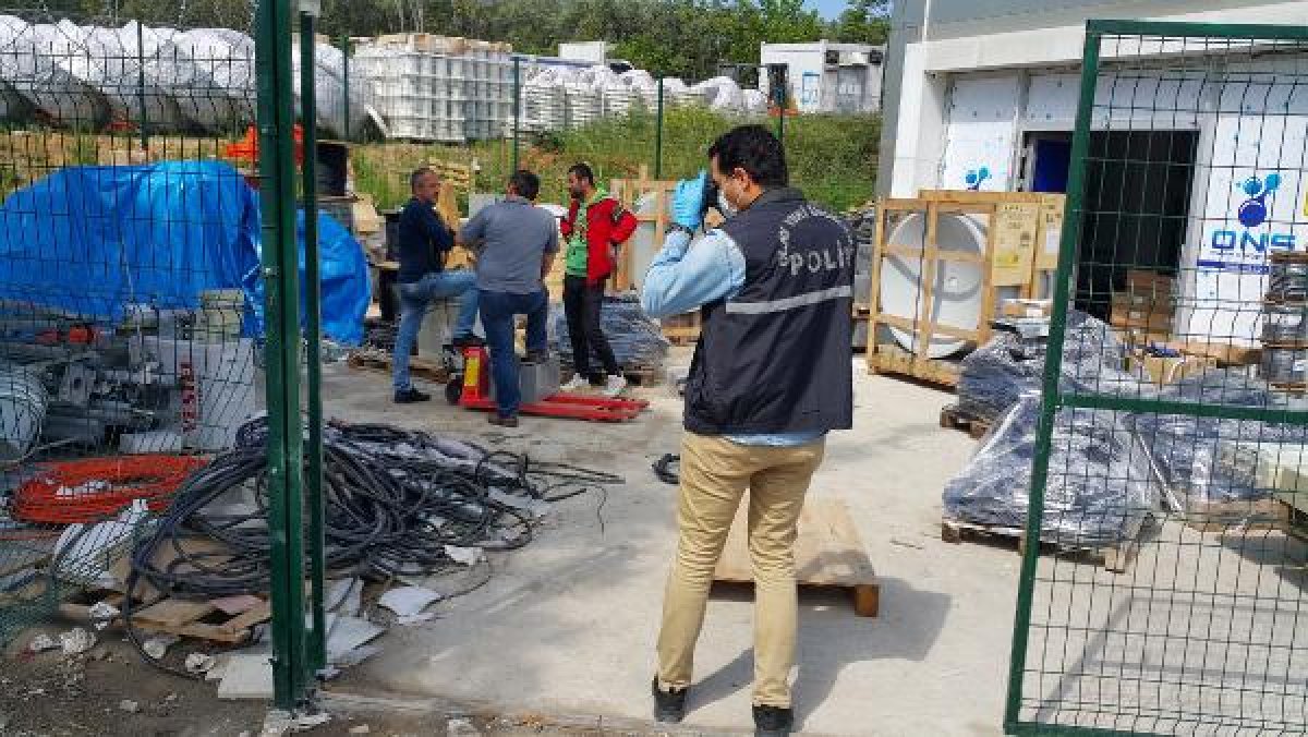 Bursa'da kilolarca fiber optik kablo çalındı