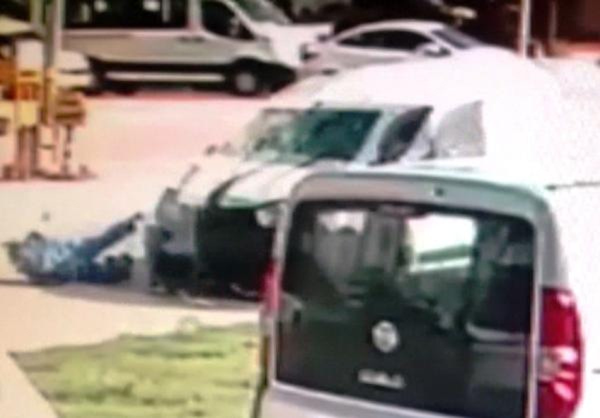 Otomobilin sürüklediği motosikletli hayatını kaybetti