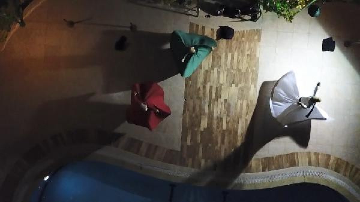 dha Yönetimden site sakinlerine Kuran-ı Kerim dinletisi