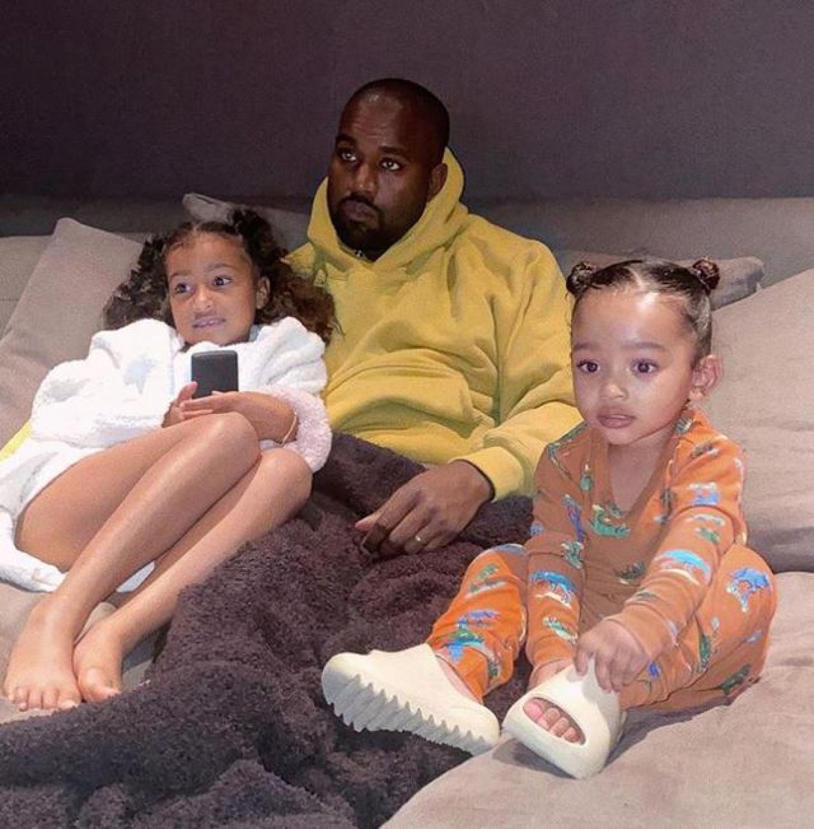 Kim Kardashian, karantinada kriz geçiriyor