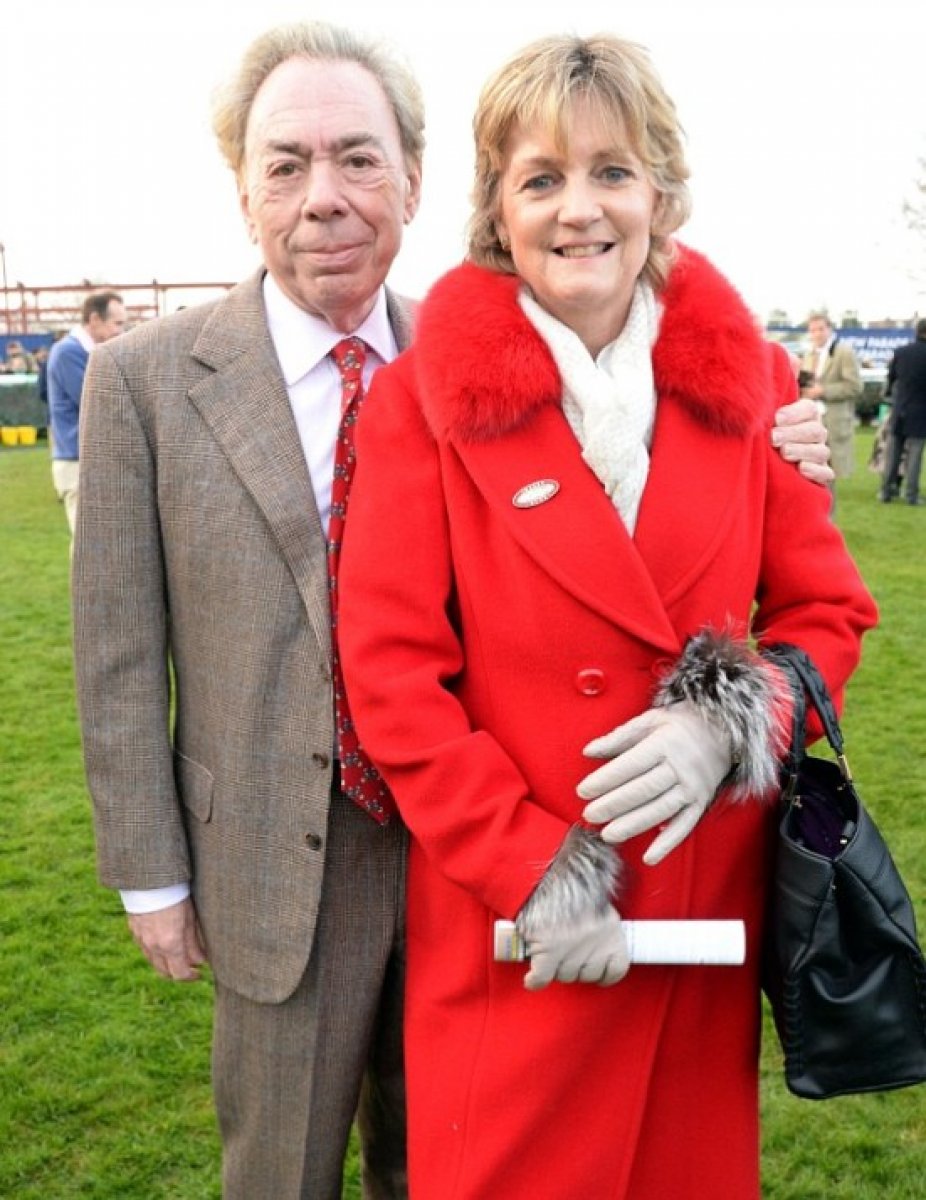 Rihanna en zenginler arasına girdi