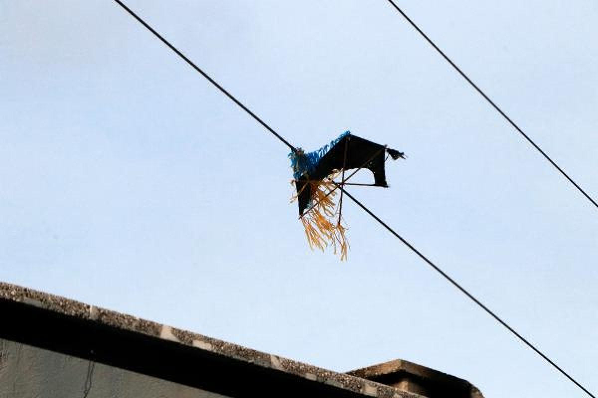 d Uçurtmasını kurtarırken akıma kapılan Dilara kurtarılamadı