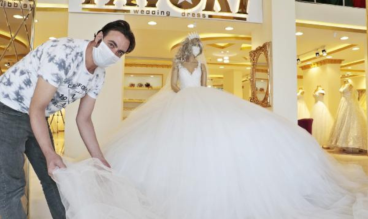 d Diyarbakır'da sosyal mesafeli gelinlik tasarlandı