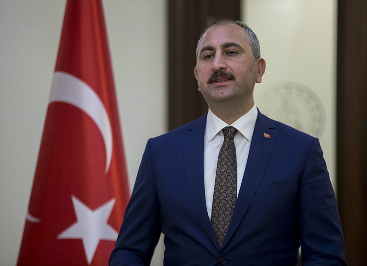 Adalet Bakanı Abdulhamit Gül kimdir? biyografisi 