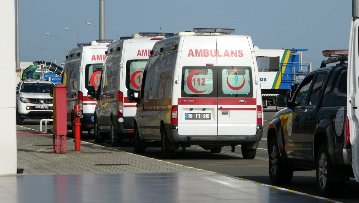 NewYork'taki Türk vatandaşları Türkiye'ye getirildi
