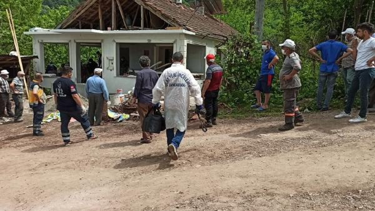 Düzce'de arazi sınırı kavgası: 1 ölü