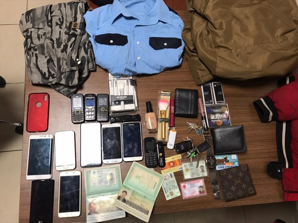 Kendini polis olarak tanıtıp 16 vatandaşını gasbetti