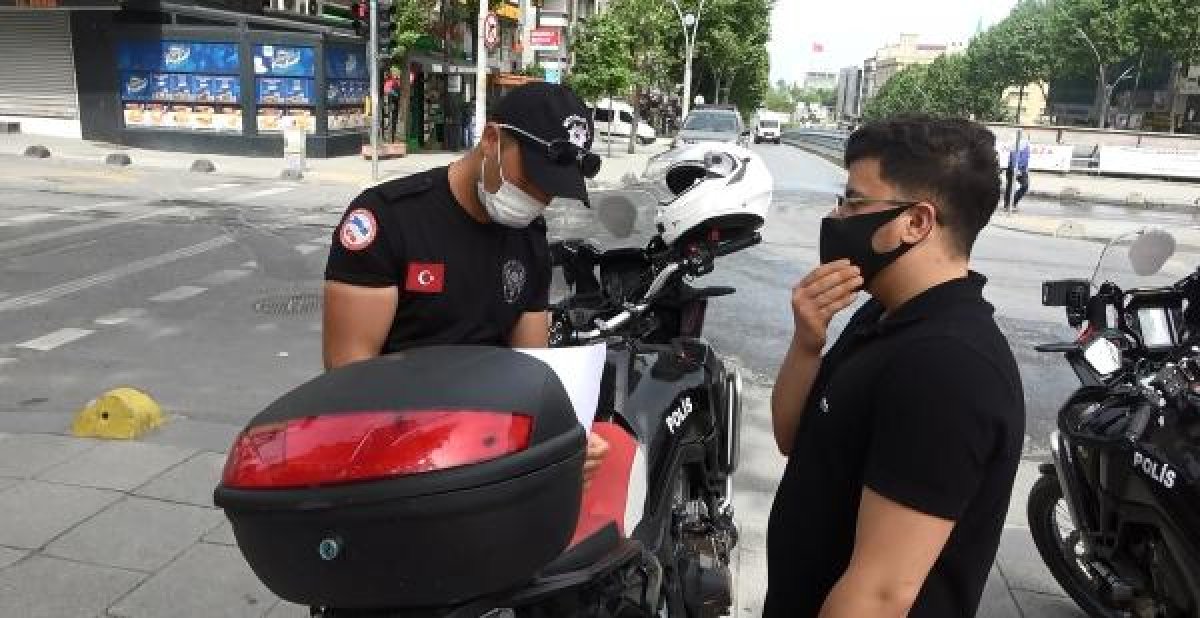 d Sultangazi'de polis memurunun üzerine yürüyen sürücü