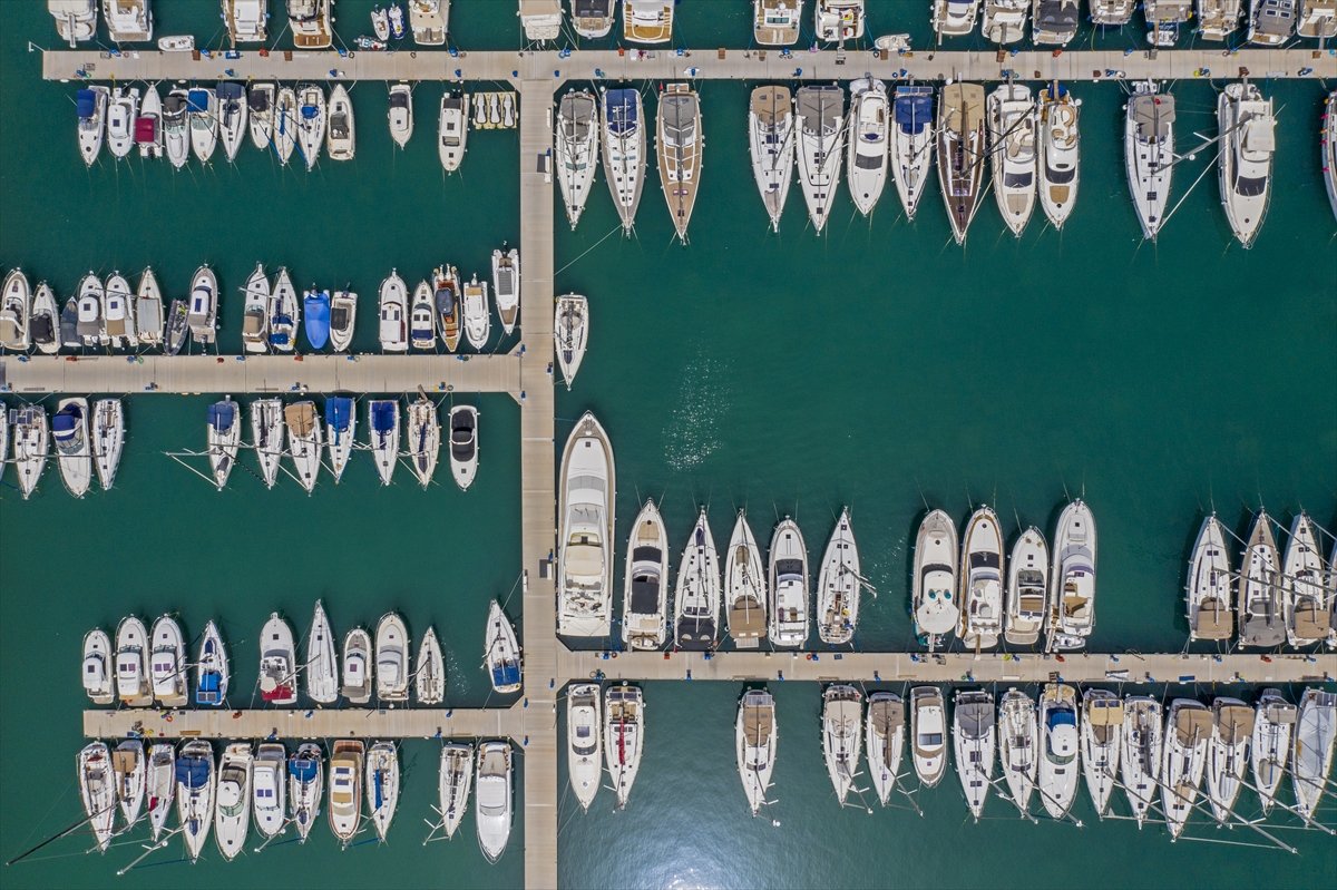 Turizmde izole dönemi: Teknede karantina günleri başladı