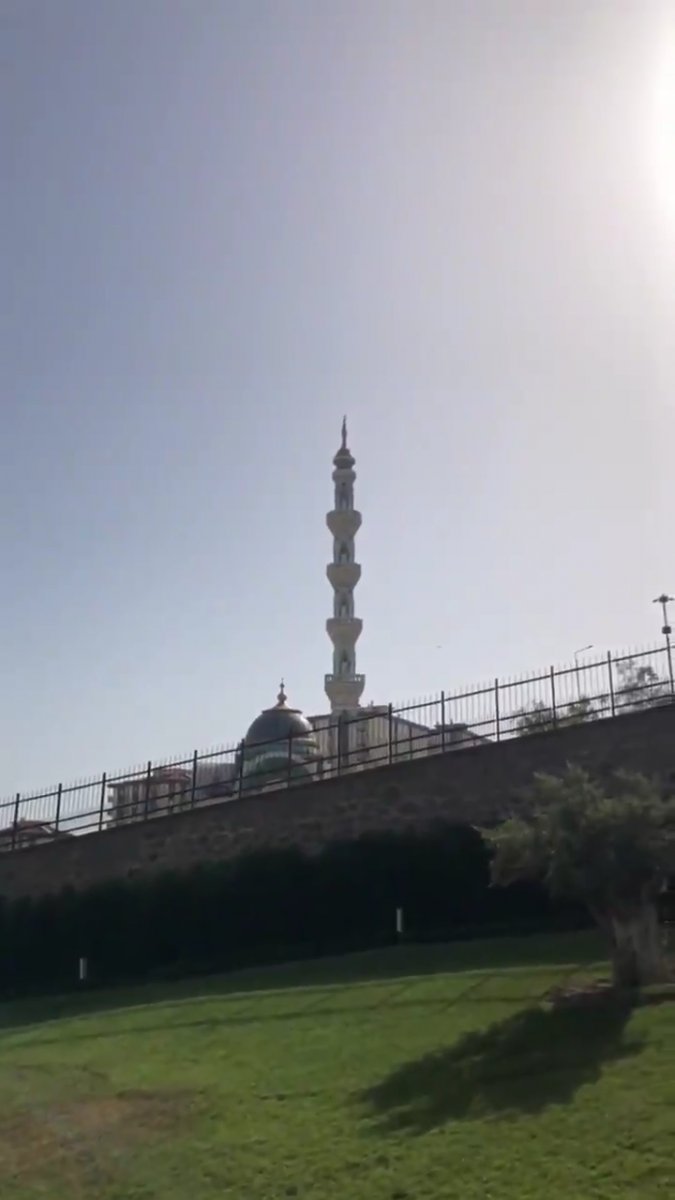 İzmir'de cami hoparlörlerinden 'Çav Bella' çalındı