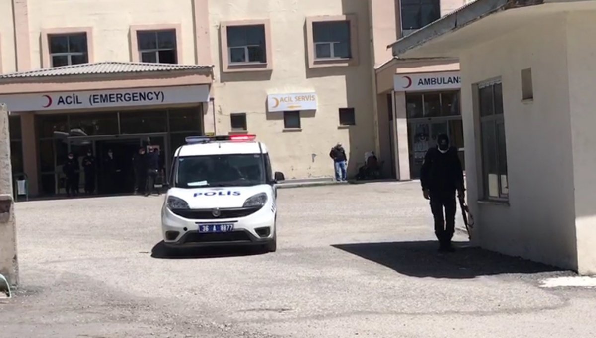 i Kars'ta silahlı kavga: 1 ölü