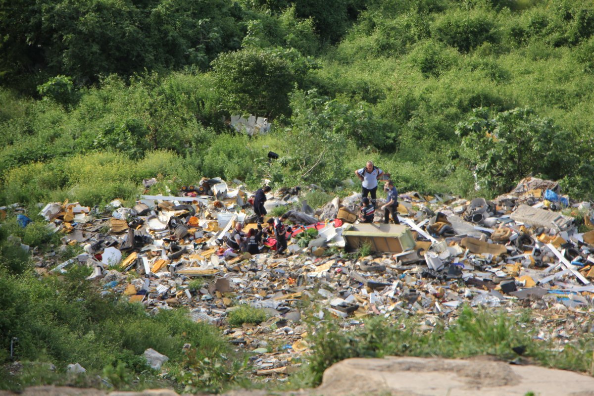 Fotoğraf çekerken uçuruma yuvarlanan genç kız kurtarıldı
