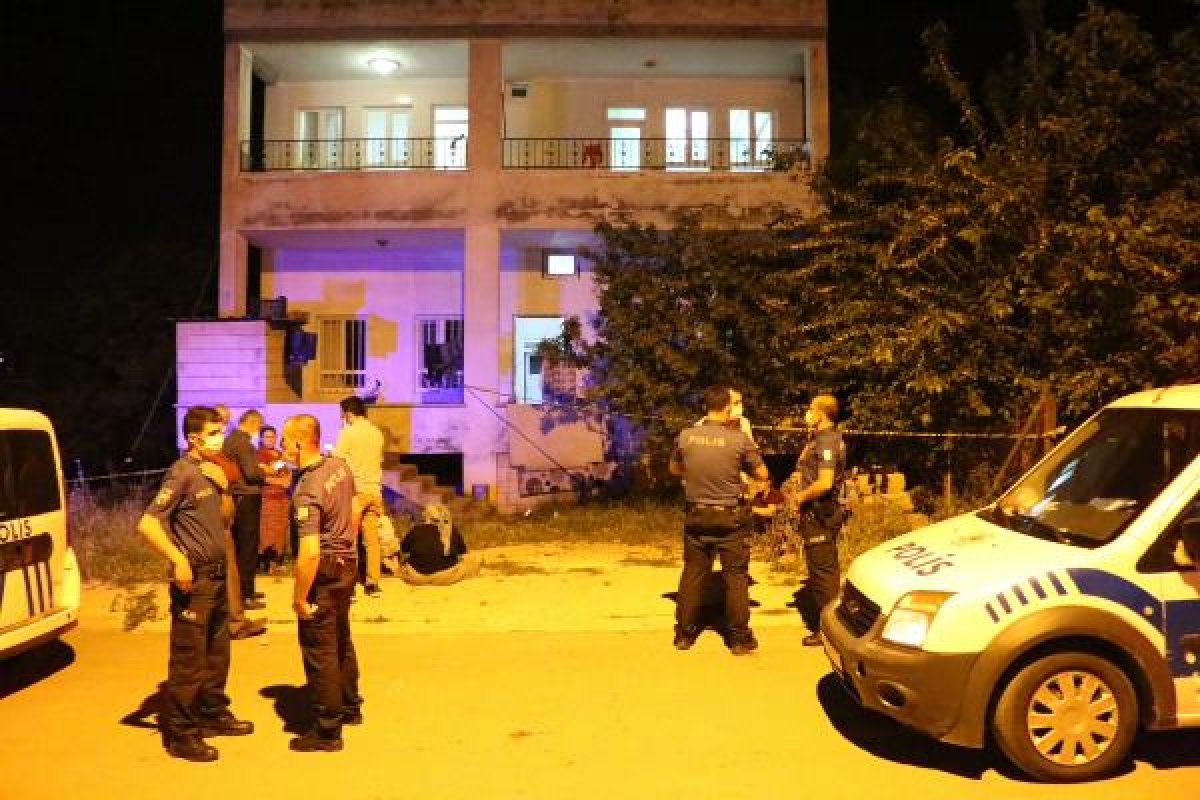 d Adıyaman'da, yengesini ve oğlunu öldürdü