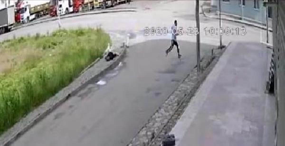 Ankara'da 10 yıllık eşini sokak ortasında öldürdü