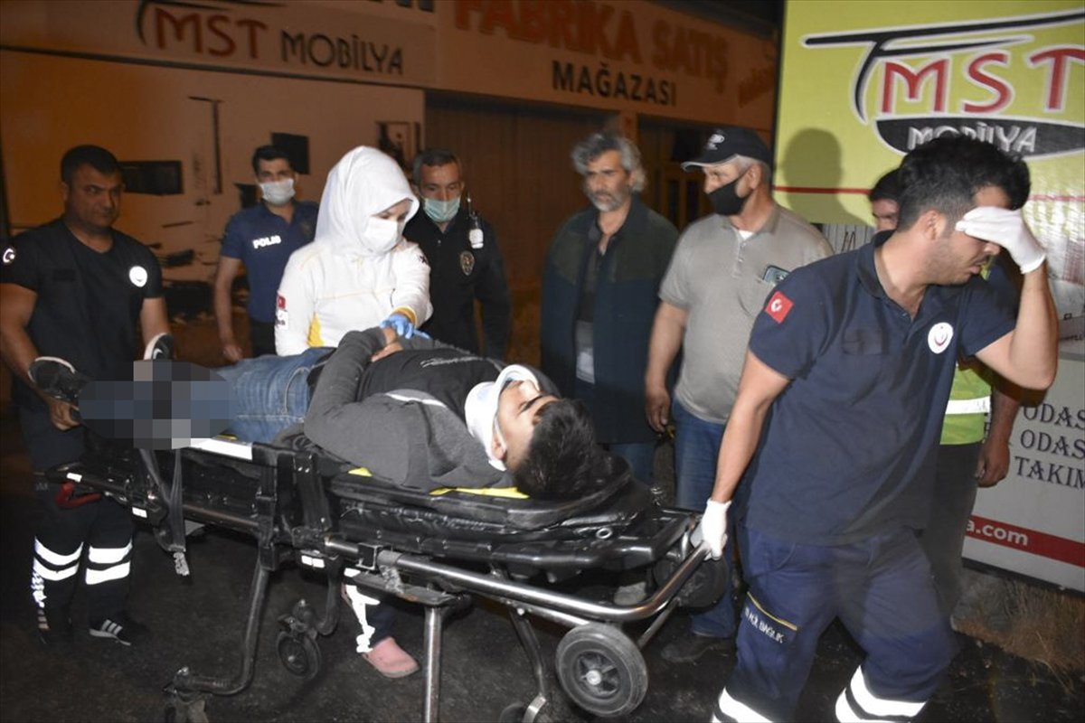 a Çalıntı motosikletle yasağı ihlal eden genç yakalandı