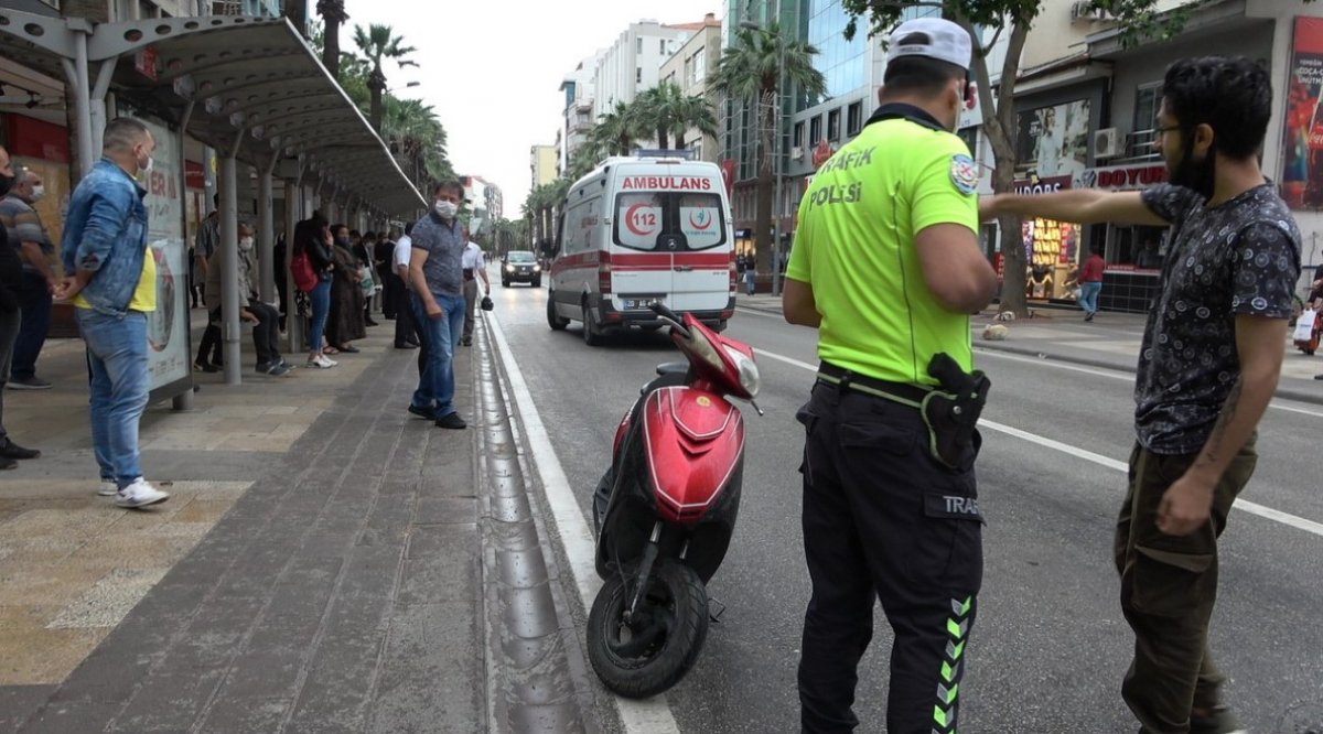 i Denizli'de köpekten korkan kadın motosikletten düştü