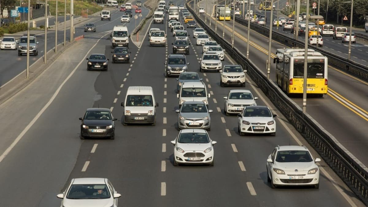 Trafik sigortasında yapılan artış yarı yarıya düşürüldü
