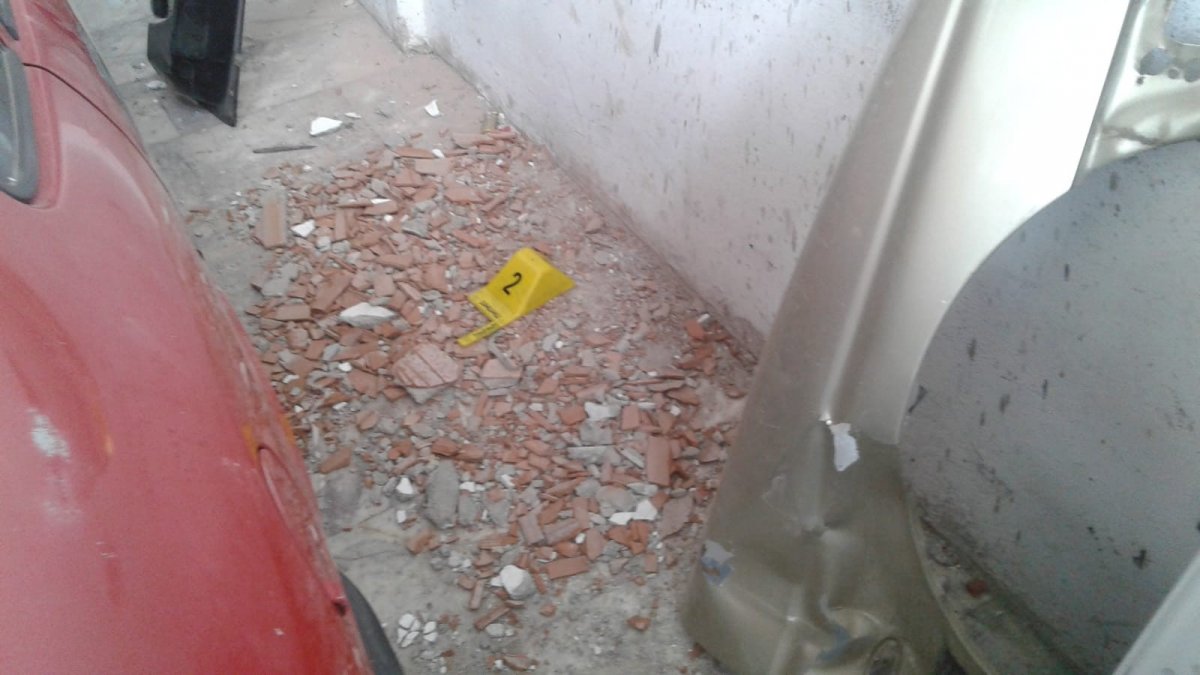 i İzmir'de ilginç eczane hırsızlığı