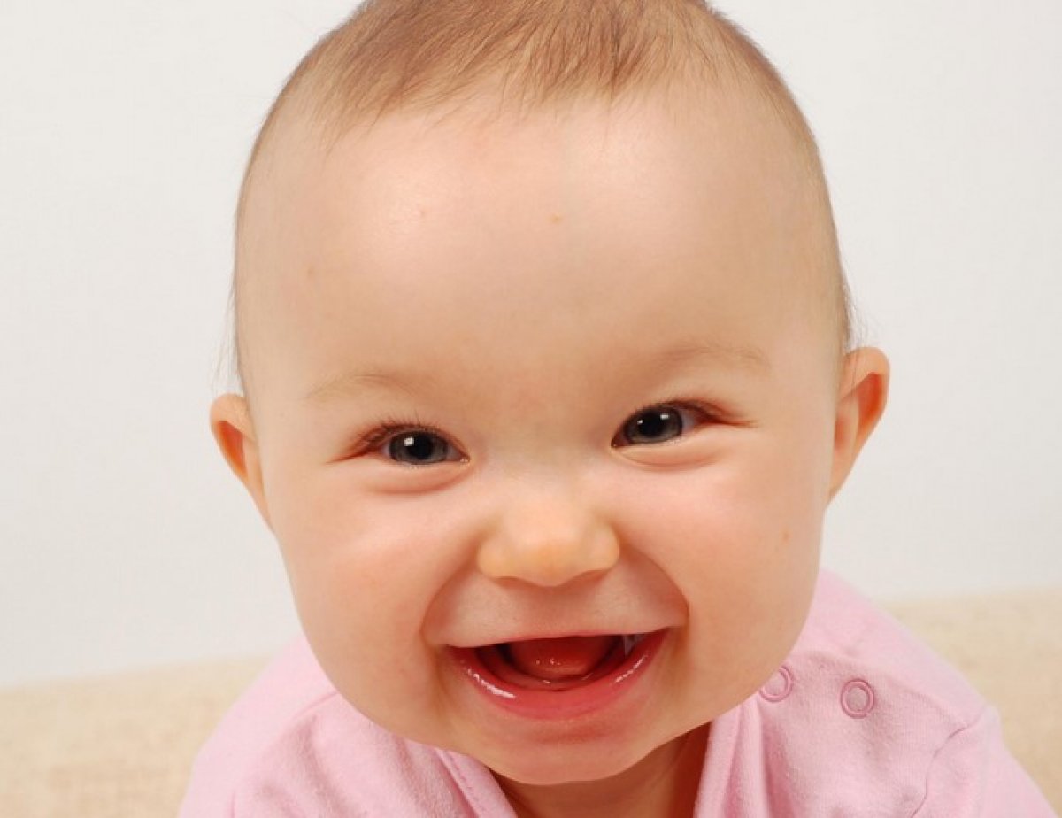 Bebekler, kendilerini taklit edenleri seviyor