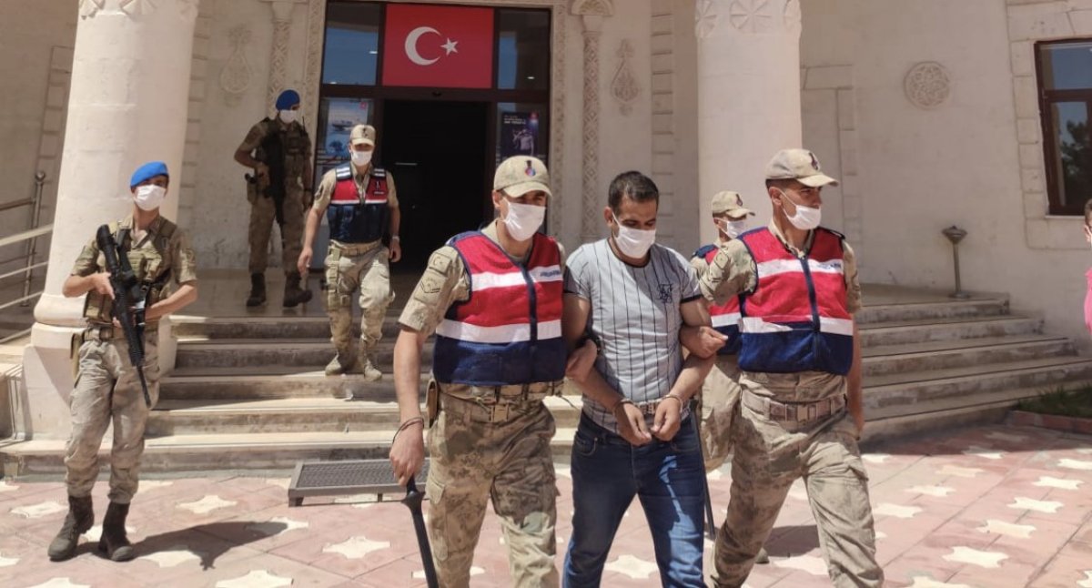 i Cinayet zanlısı sahte kimlikle bayramlaşırken yakalandı