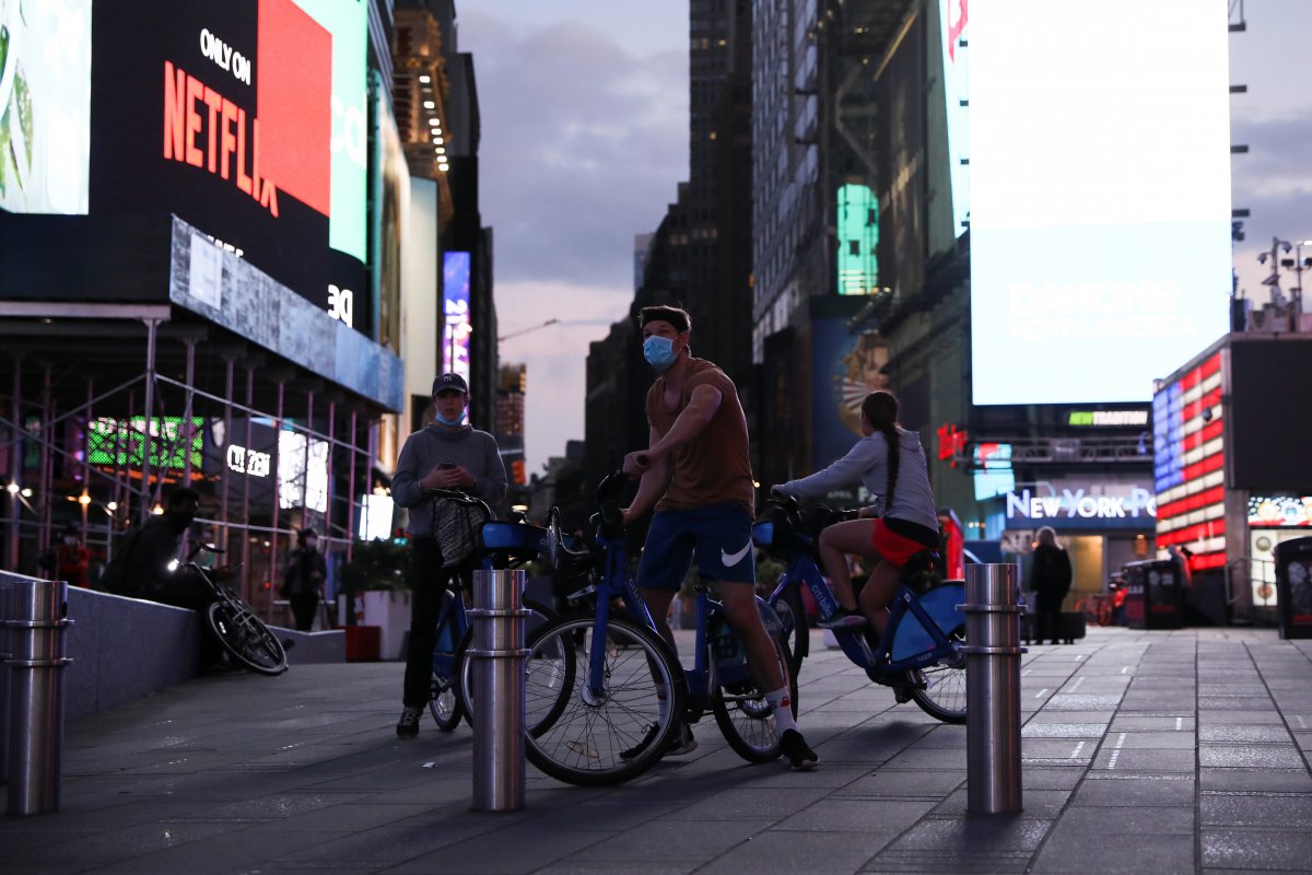 Amerikalıların yarıdan fazlası, korona aşısından kaygılı