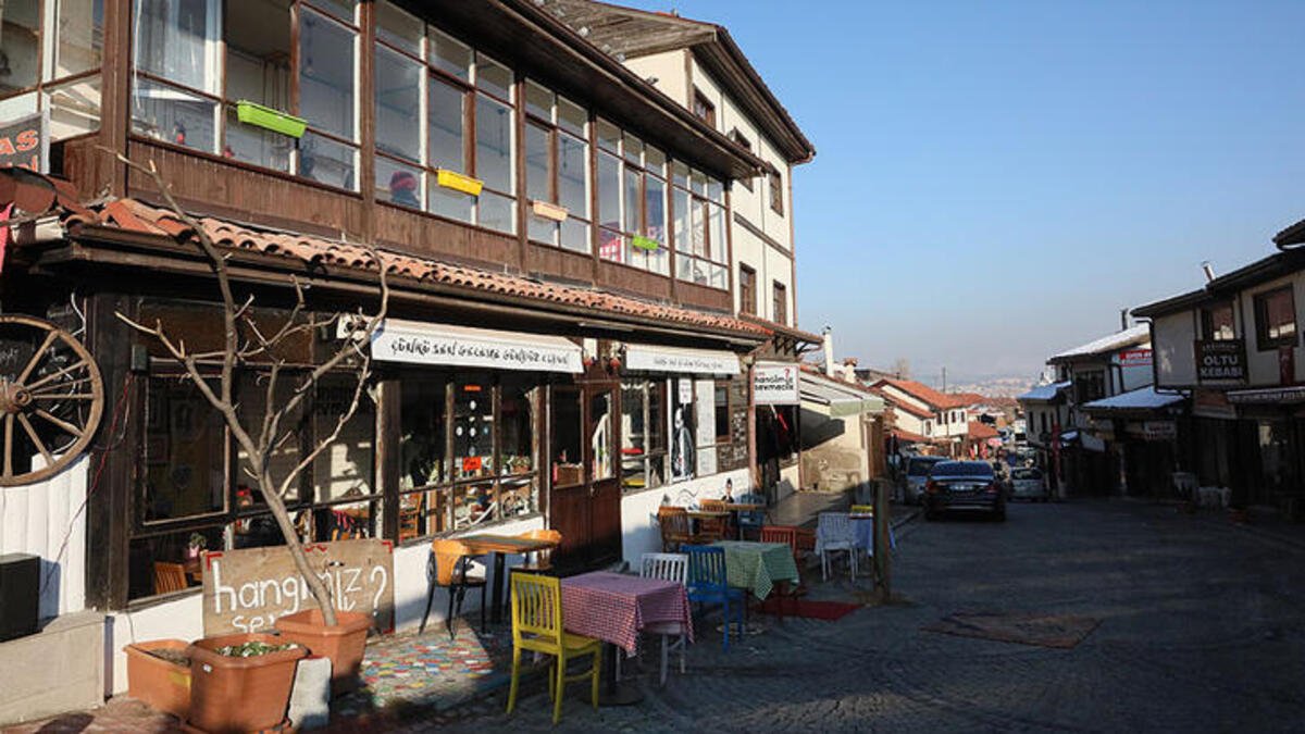 Erdoğan: Restoran ve kafeler 1 Haziran'da açılacak