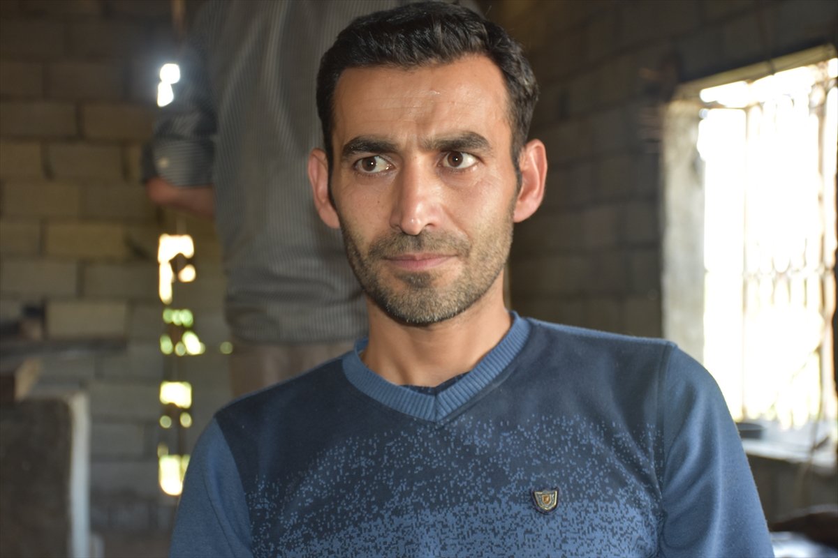 a Yarım asırlık değirmen ile 7 çocuğunu okutuyor