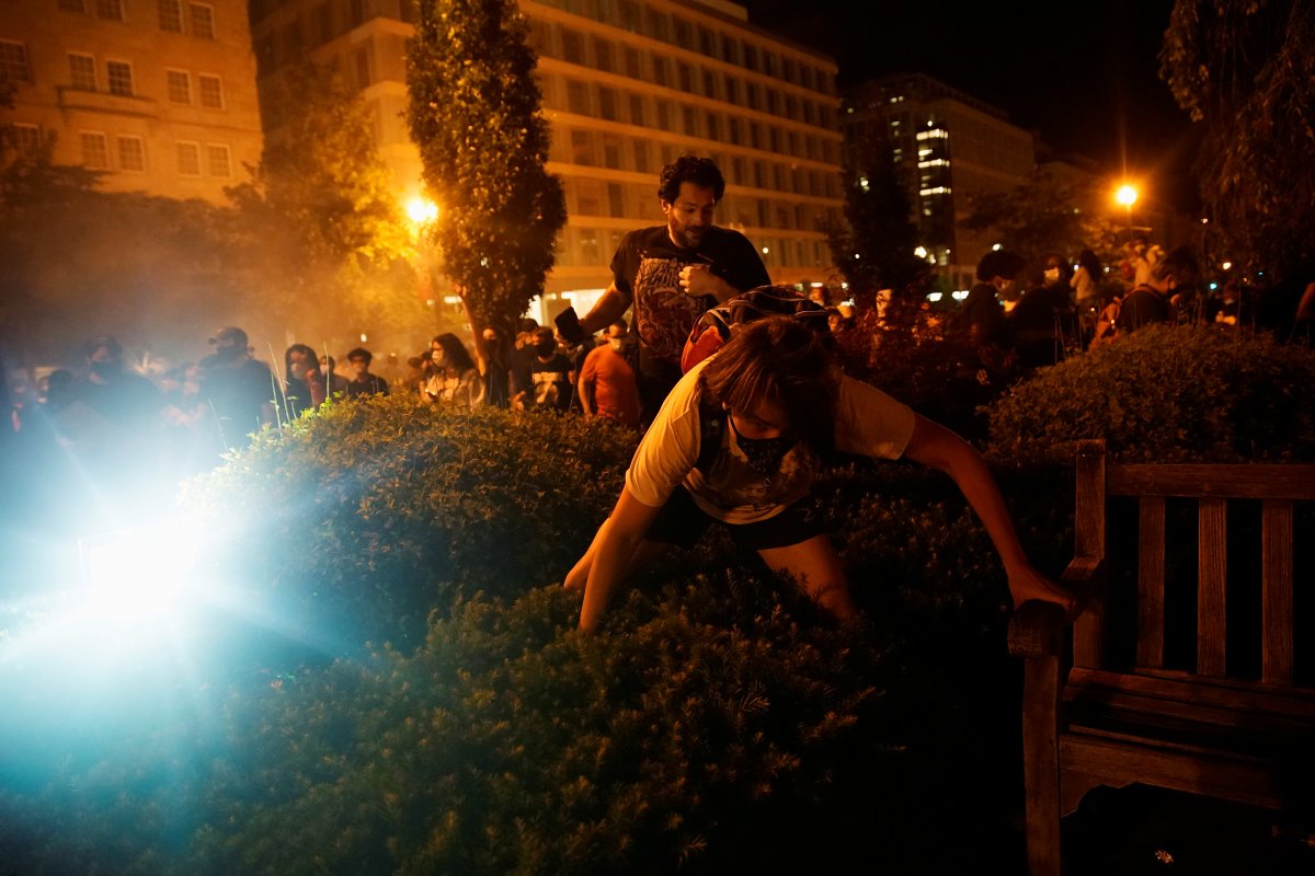 r ABD'de polis şiddetine karşı protestolar büyüyor