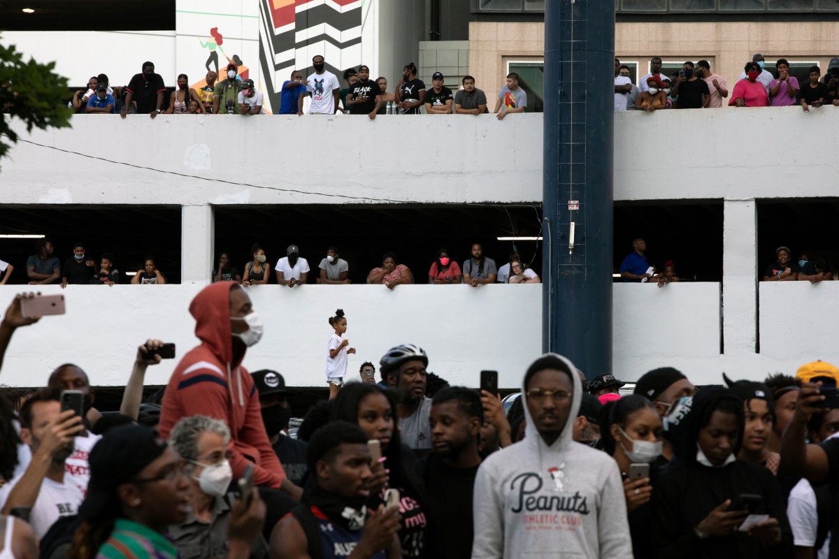 r ABD'de polis şiddetine karşı protestolar büyüyor