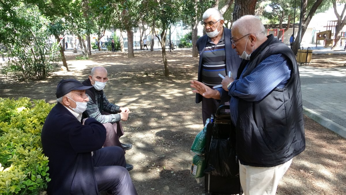 i Sokağa çıkma iznini çalışarak geçirdi