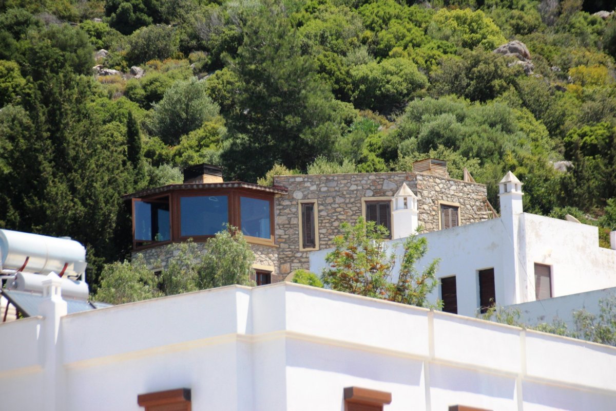 Can Dündar'ın villası da kaçak çıktı