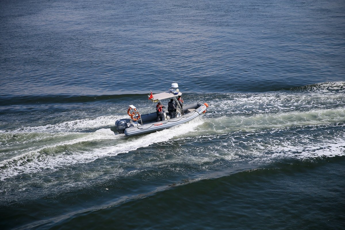 a Fethi Sekin'in isminin verildiği feribot denize indirildi