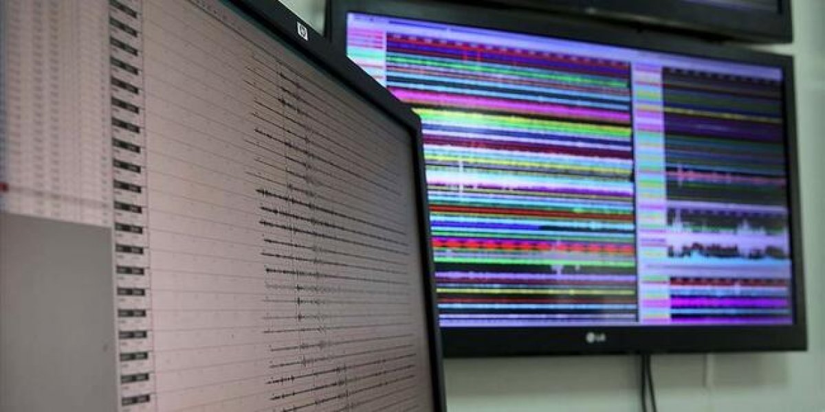 İran'da 5.0 büyüklüğünde deprem