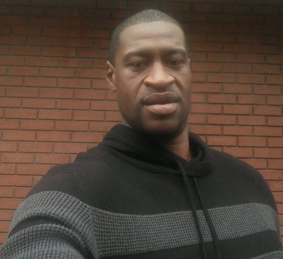 d Floyd'un ölümünü canlandıran 3 gence gözaltı