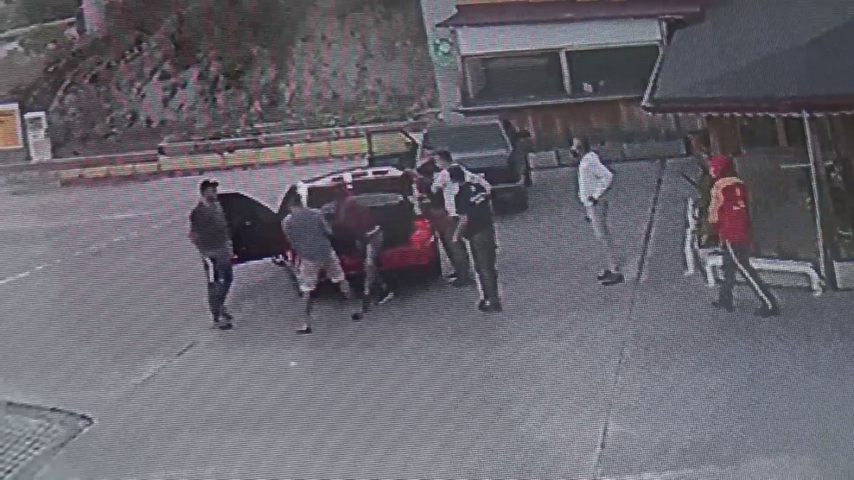 Antalya'da akaryakıt istasyonunda dehşet anları