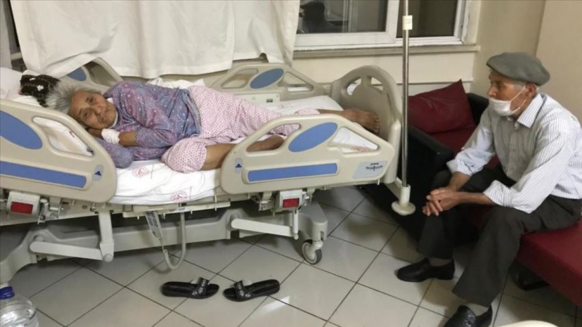 a Yeni nesile örnek: Yarım asırlık eşe vefa