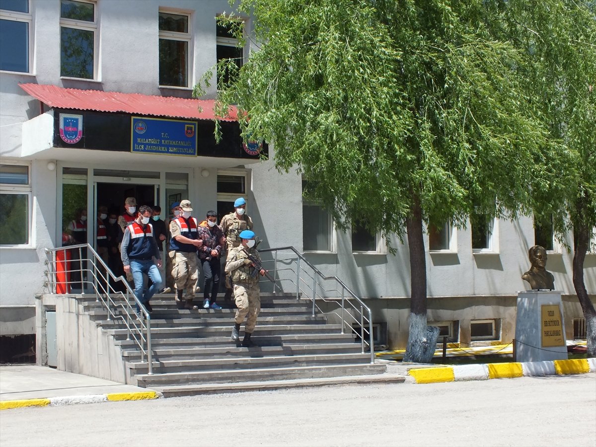 a Çiftlik Kredisi adı altında, devleti zarara uğrattılar